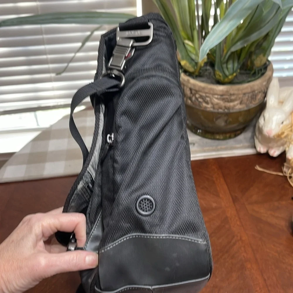 Tumi T-Tech Pulse Laptop Messenger Bag briefcase